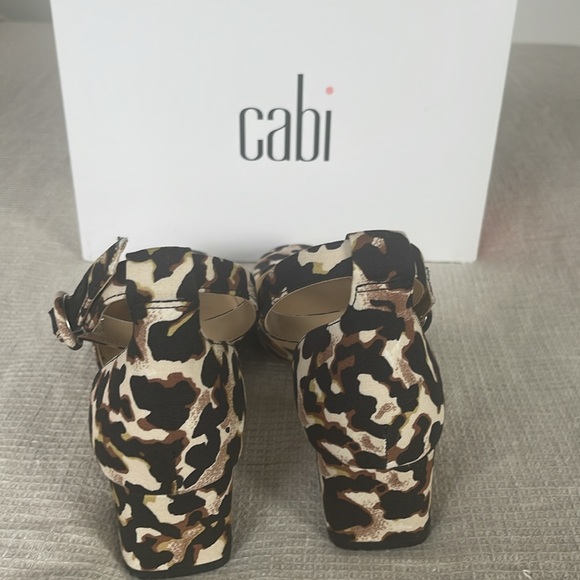 CABI Leopard Print Kiki Ankle Strap Block Heels Multicolored 6020 Women's 8 - Picture 3 of 4